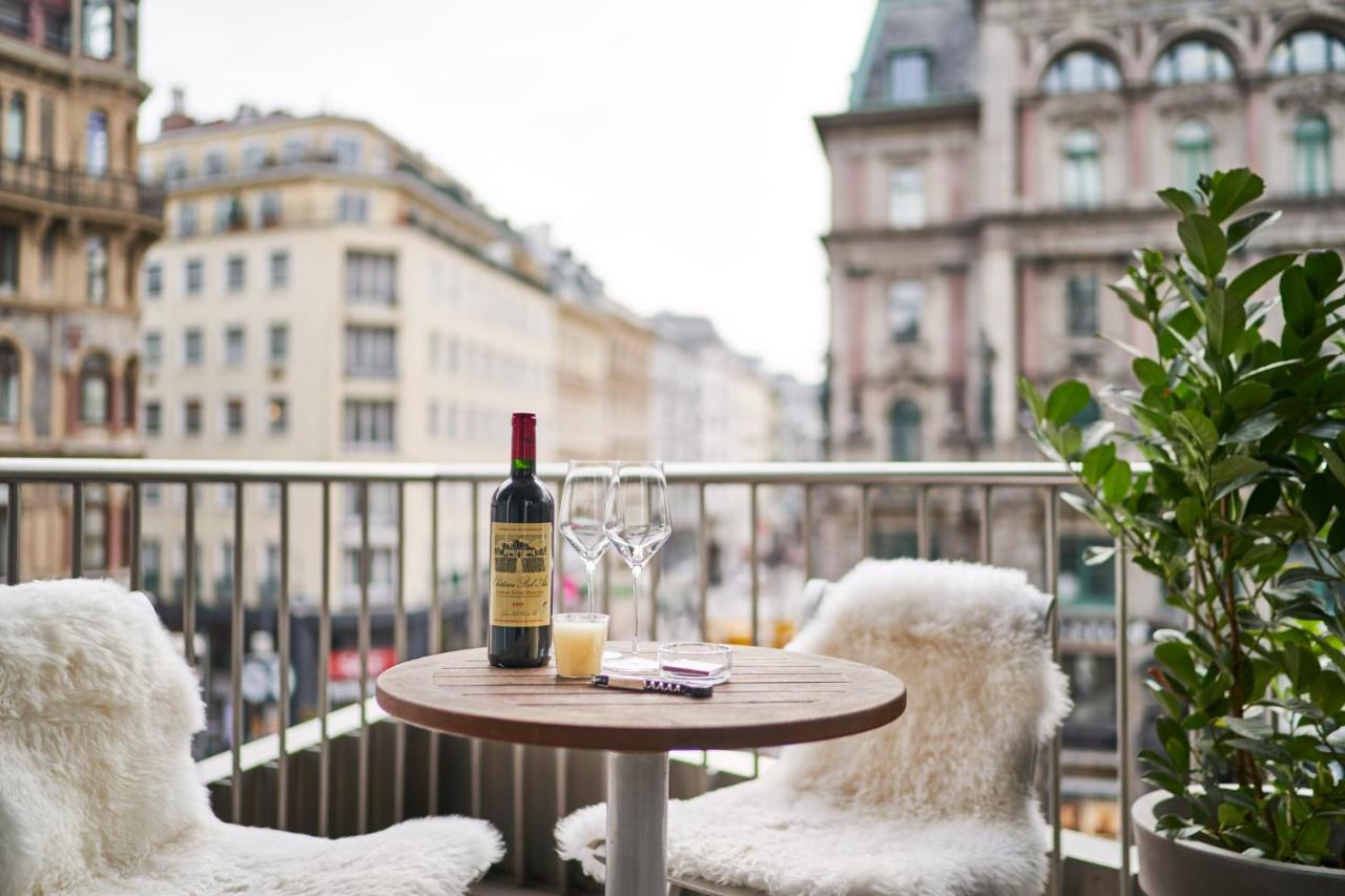 Do&Co Hotel Viyana Dış mekan fotoğraf A balcony in Copenhagen
